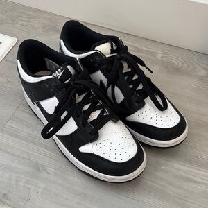 Nike Black and White Sneakers